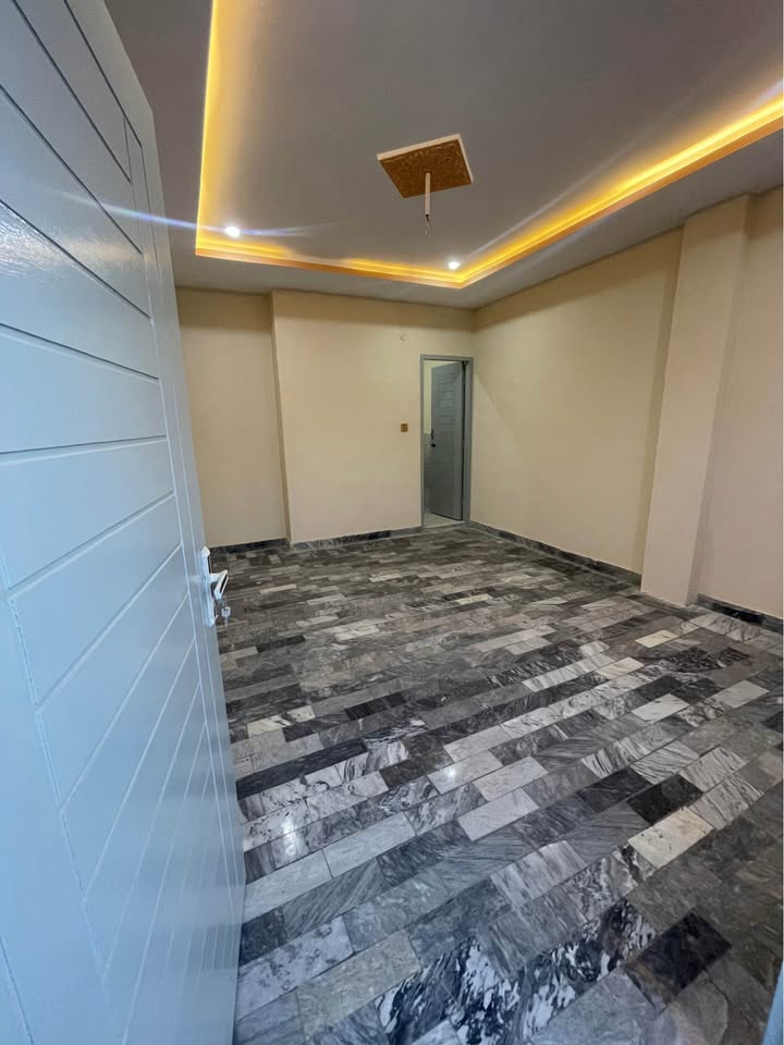 579826375_2037181057122950_4461701298415940368_n