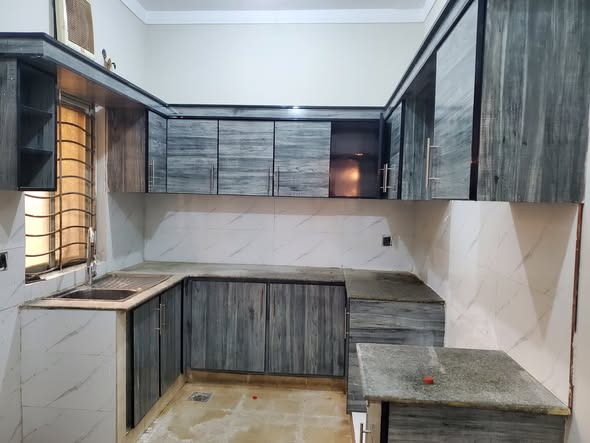 580803705_2040941900042217_5893349777364112474_n