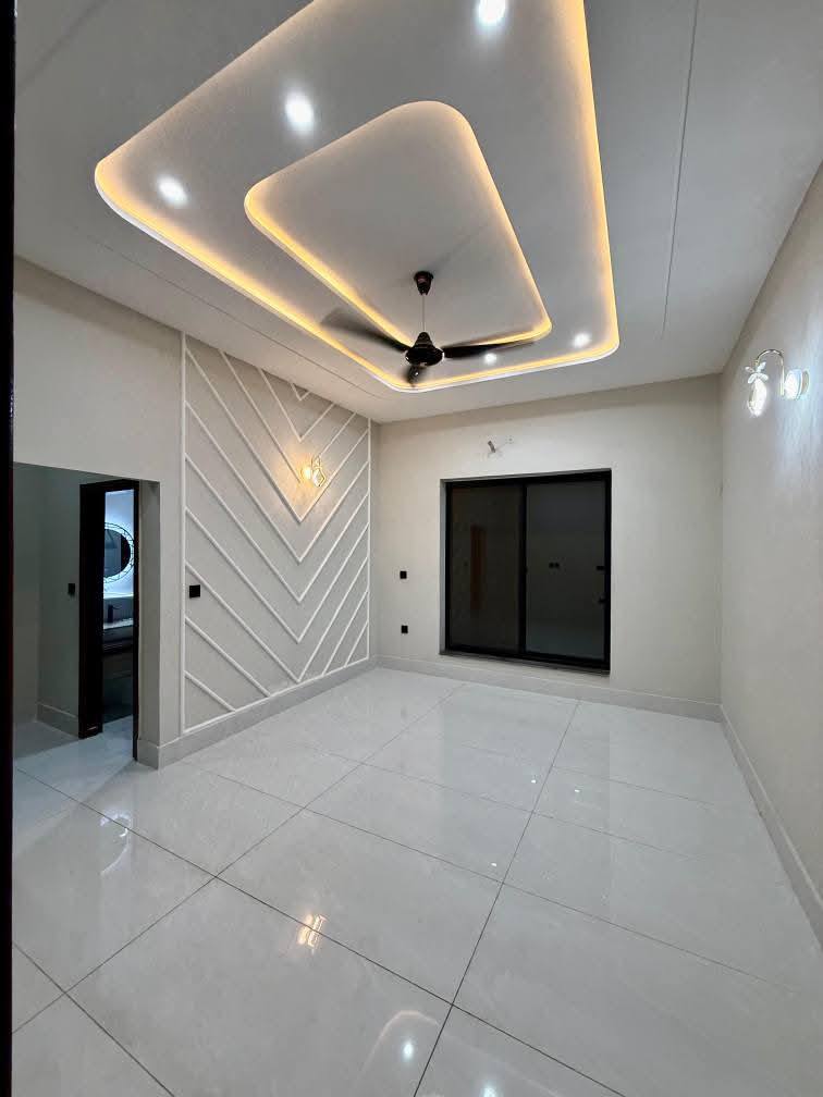 580853883_870553178875092_4802768405154085799_n