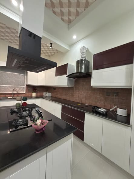 581130234_2040196090116798_5957492603798833519_n