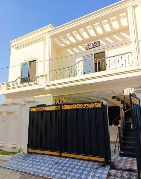 581926707_1190184256419970_3336172363305926062_n