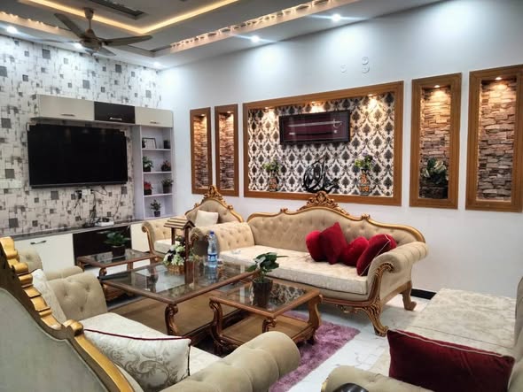 582195291_2043365536466520_6418642420281932959_n