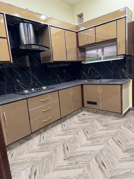 582227147_25860237676911122_7544266171910318930_n