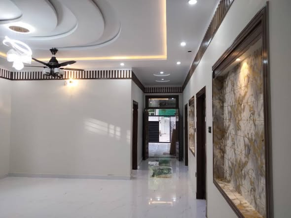 582613886_2044583999678007_6952479515812836785_n