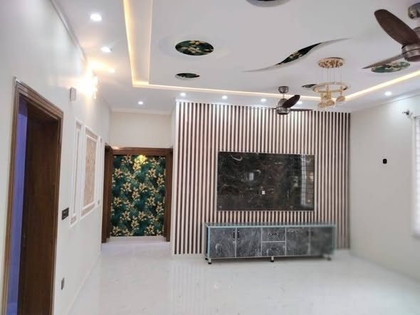 582828326_2044584029678004_1178697763325243658_n