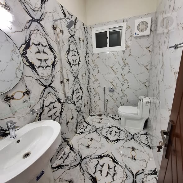 584290786_122201076242289189_8814473731925360296_n