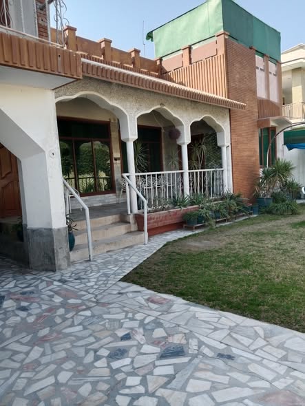 584666817_25591915047068450_2006915649693907308_n