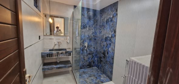 585344670_870782378805270_4953197748599612399_n