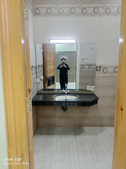 585504041_25592305283696093_5820430890200389381_n