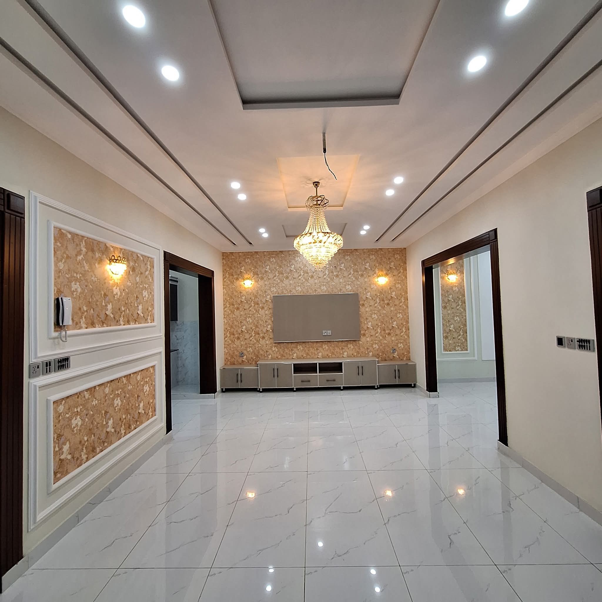 585903701_122201077268289189_4183782930638005438_n