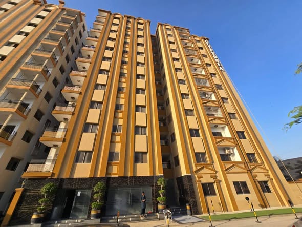 586621352_3054080968132791_3419201461189584169_n