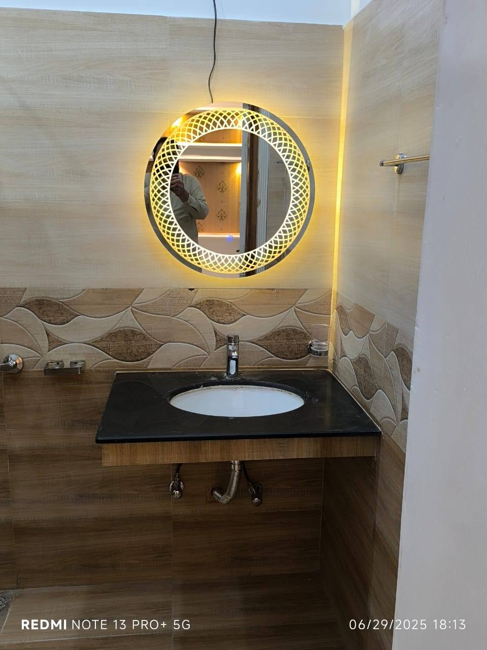 586868935_1297474485757883_5089374375435993383_n