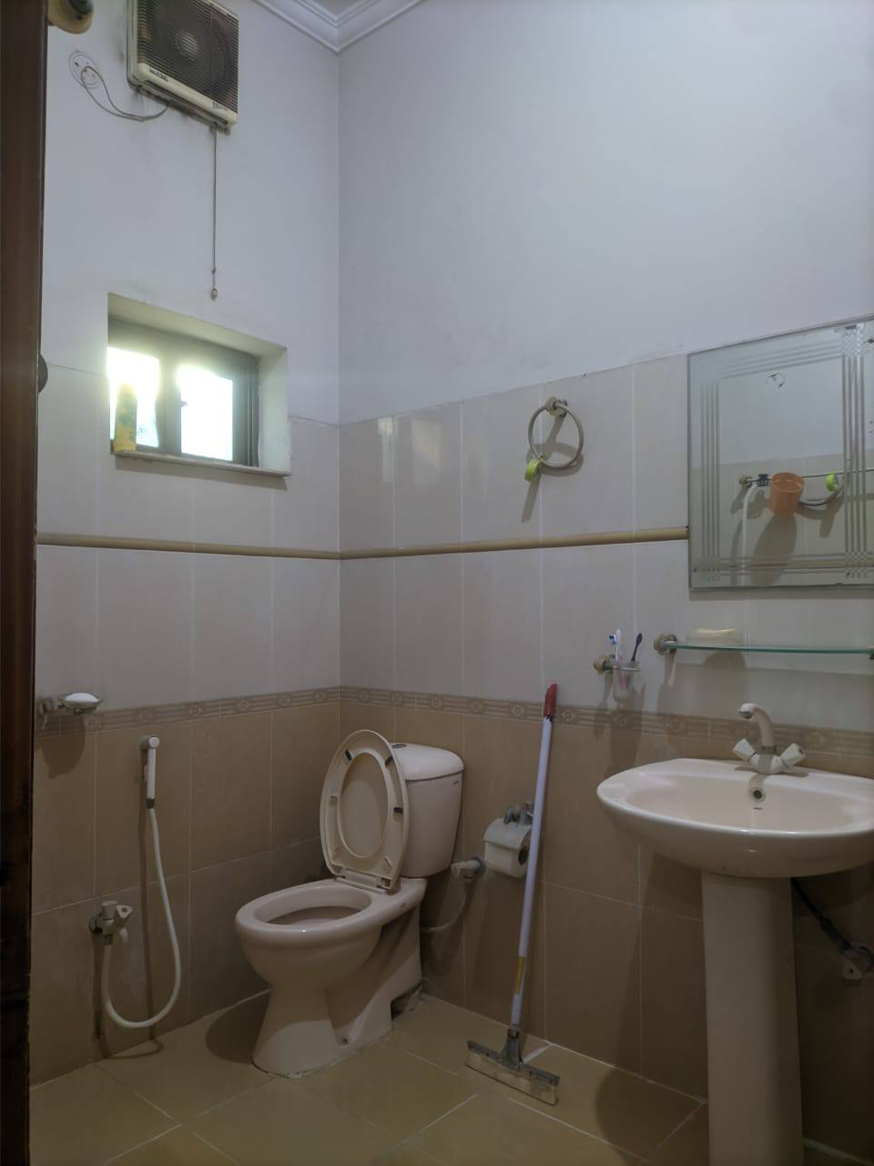 586914209_122169888878471773_1049338270739681949_n