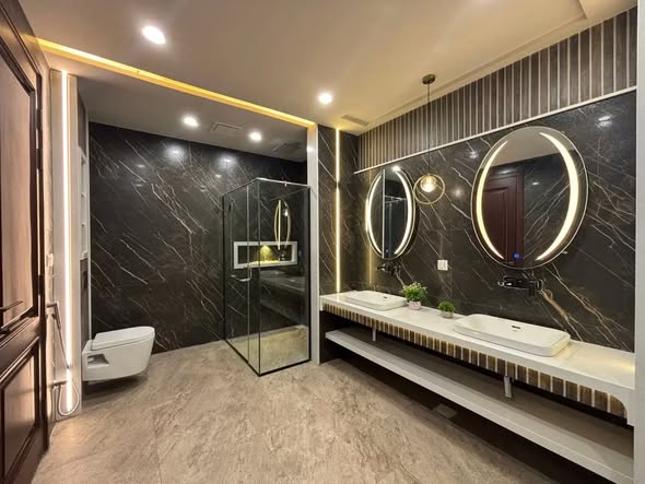 586993568_850925401260086_4804683839841339008_n