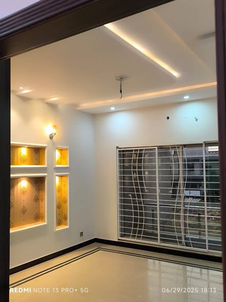 587002931_1297474382424560_8582582474701260643_n