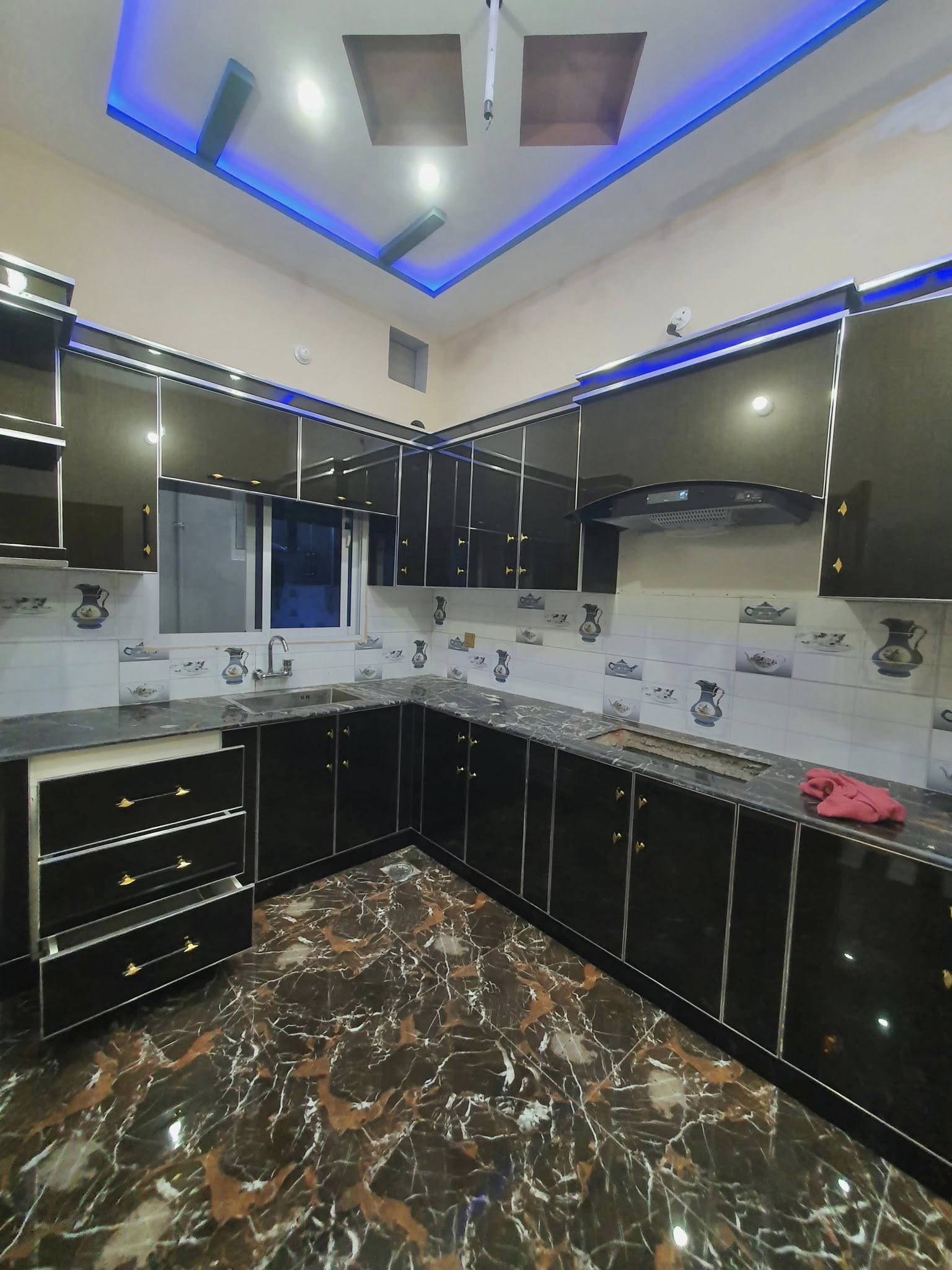 587015139_122309151050080652_5922425085270485418_n