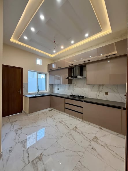 587195909_2110418546363439_6091629087142129578_n