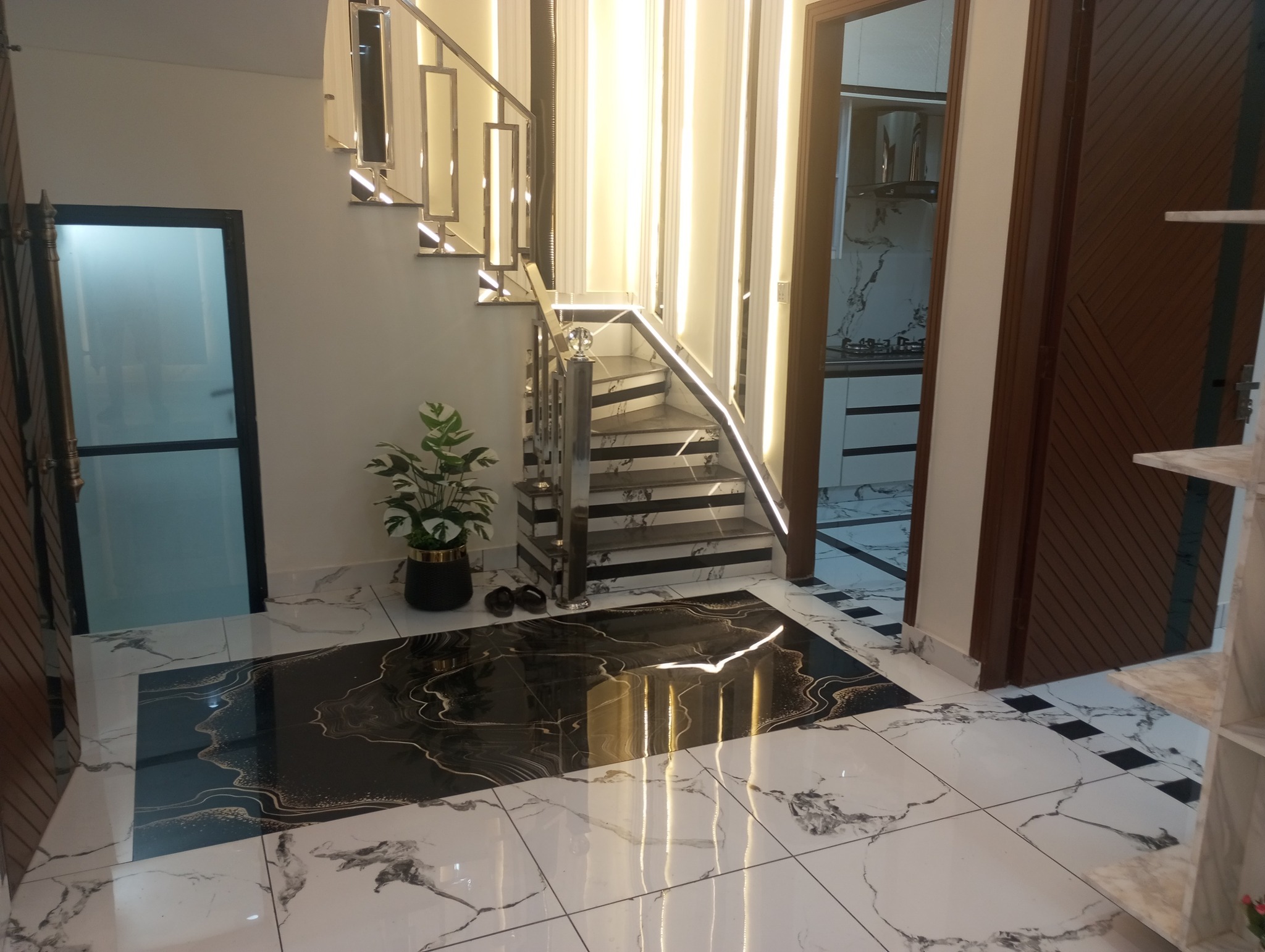 559924738_122216071496286102_2854363358474455255_n