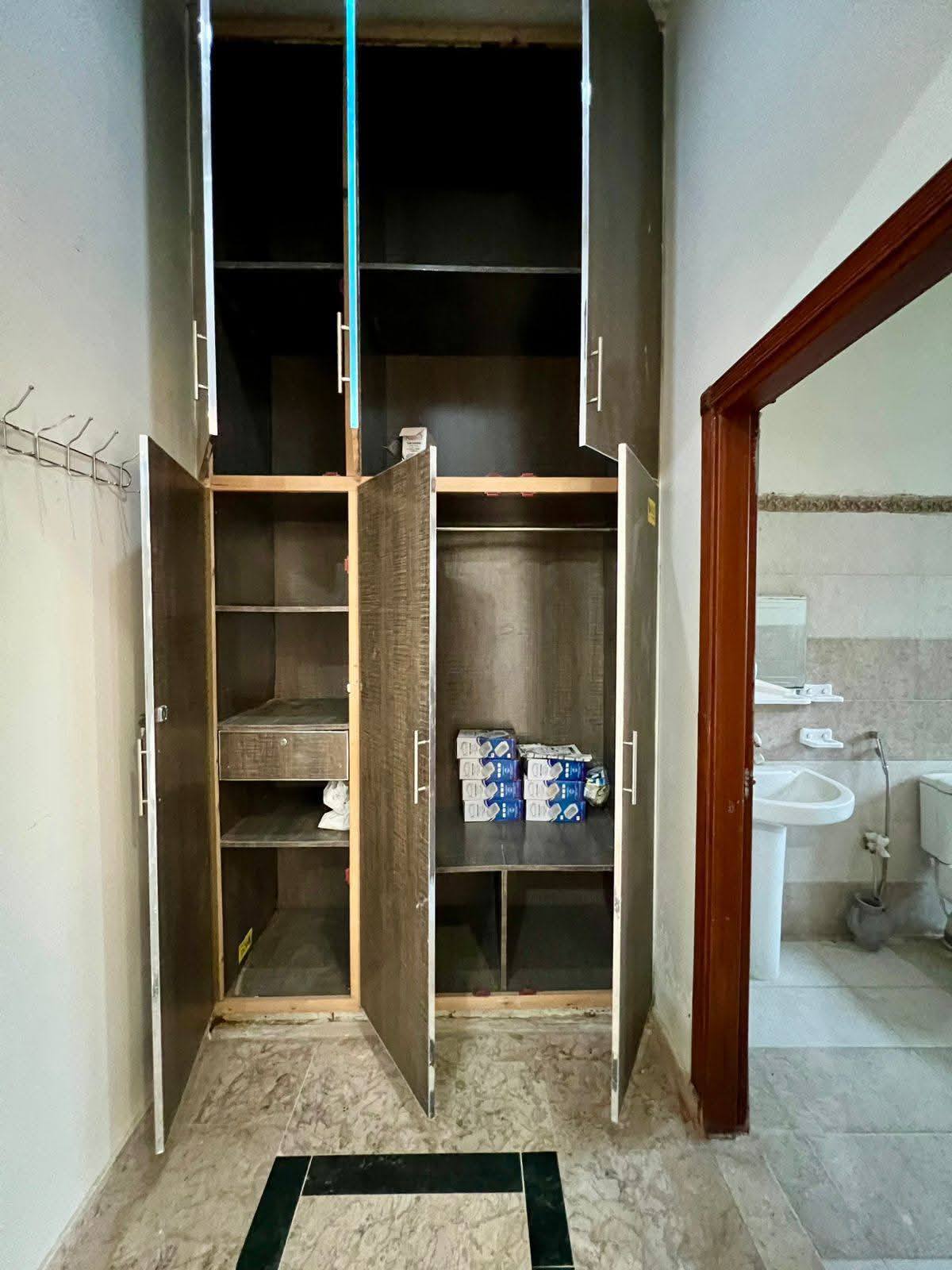 574287774_122153342384703035_6898730184970622792_n