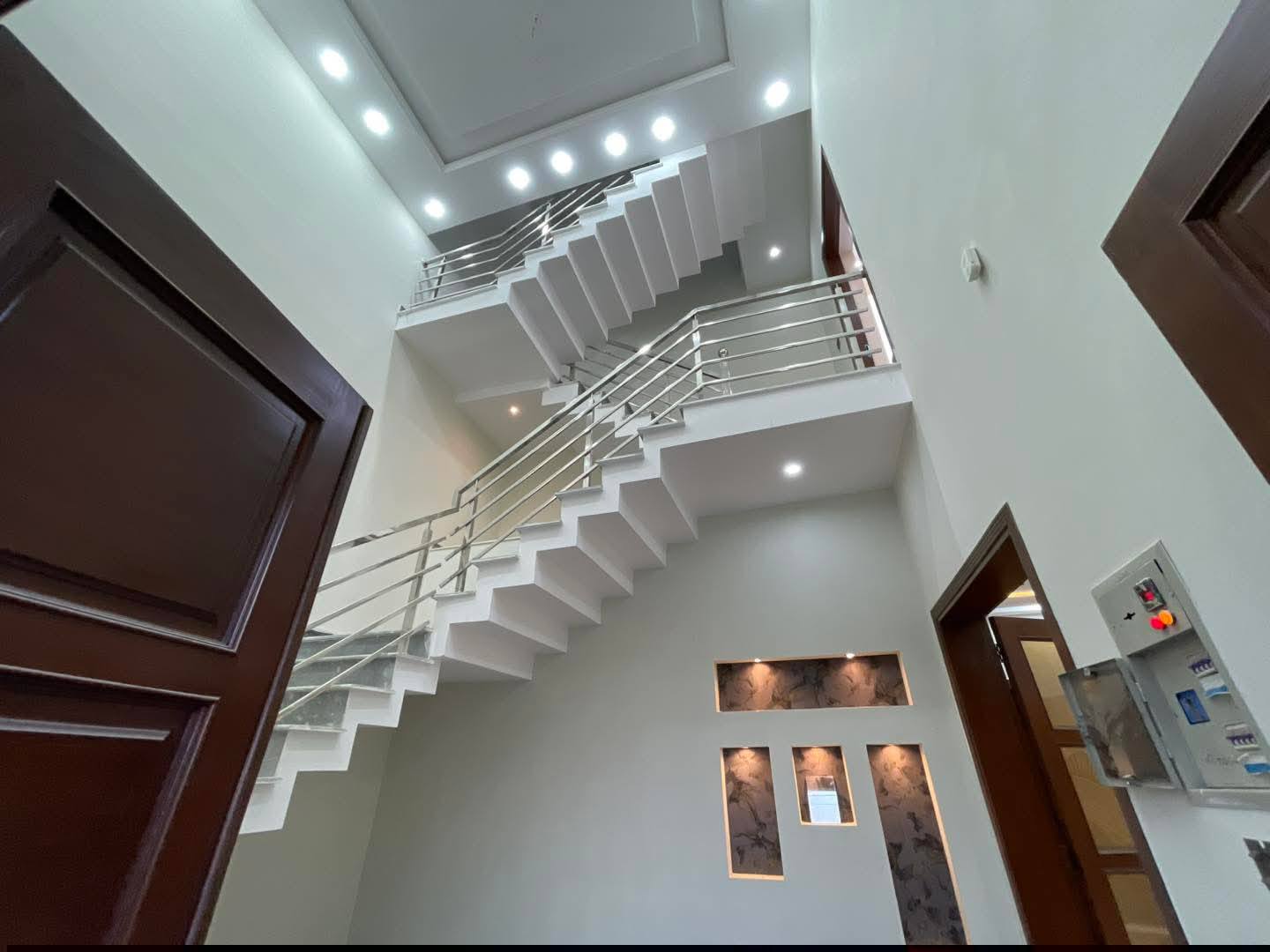 577036457_907367352460078_4153823949613370865_n