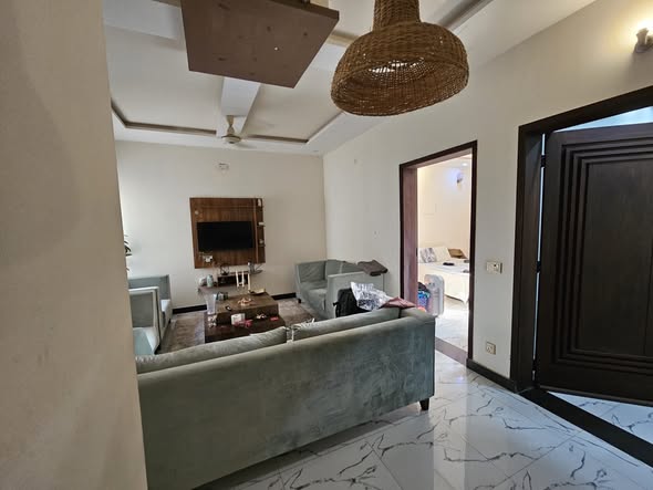 585346307_3182426585262602_2370755368340435446_n