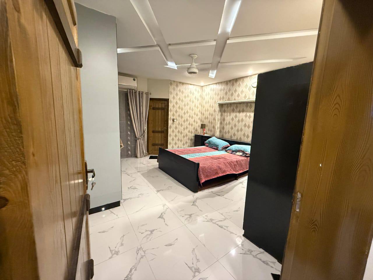 588627169_876388492008397_7509160230404421581_n