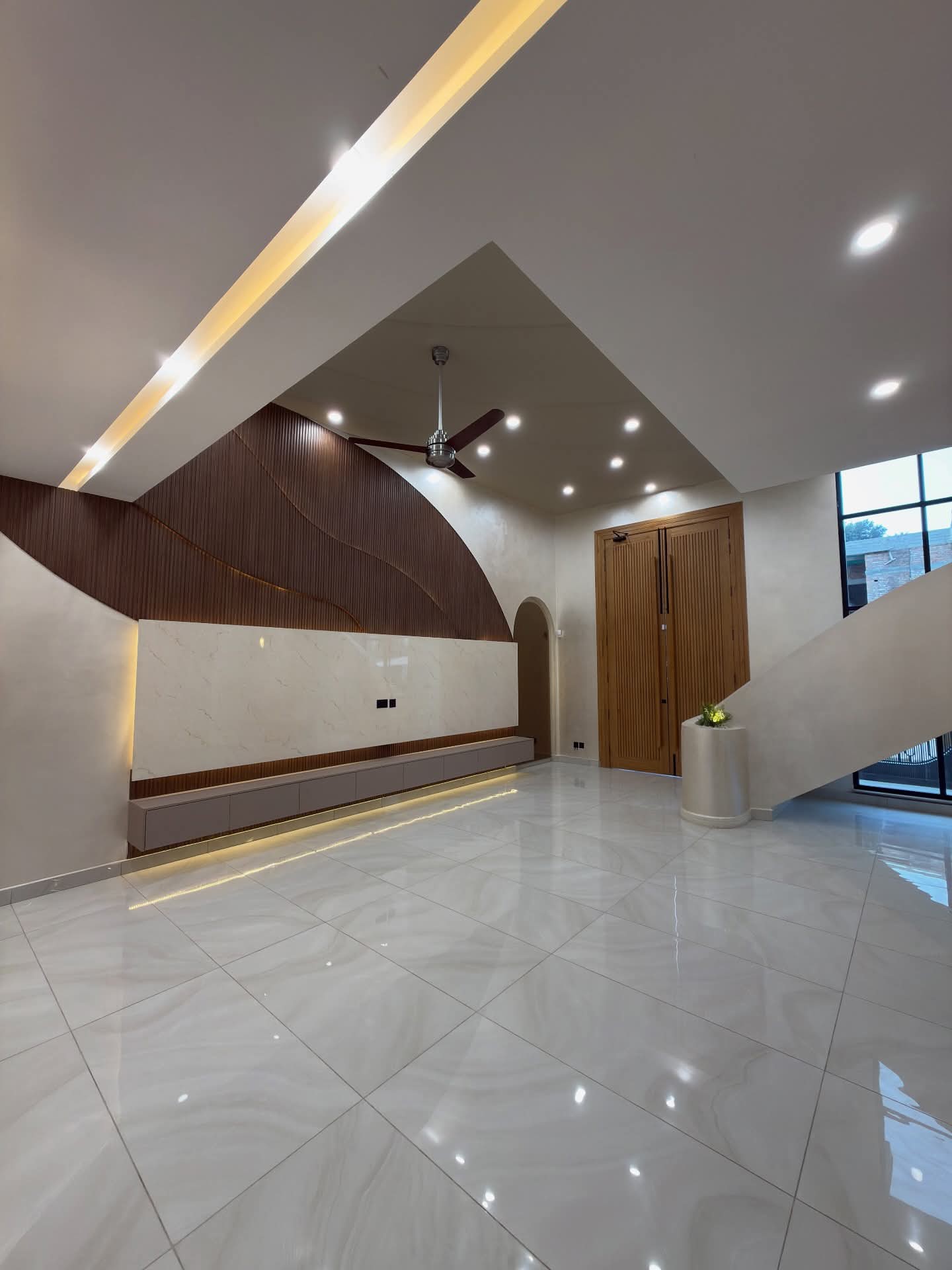 589612902_876337328680180_2194370151019569500_n