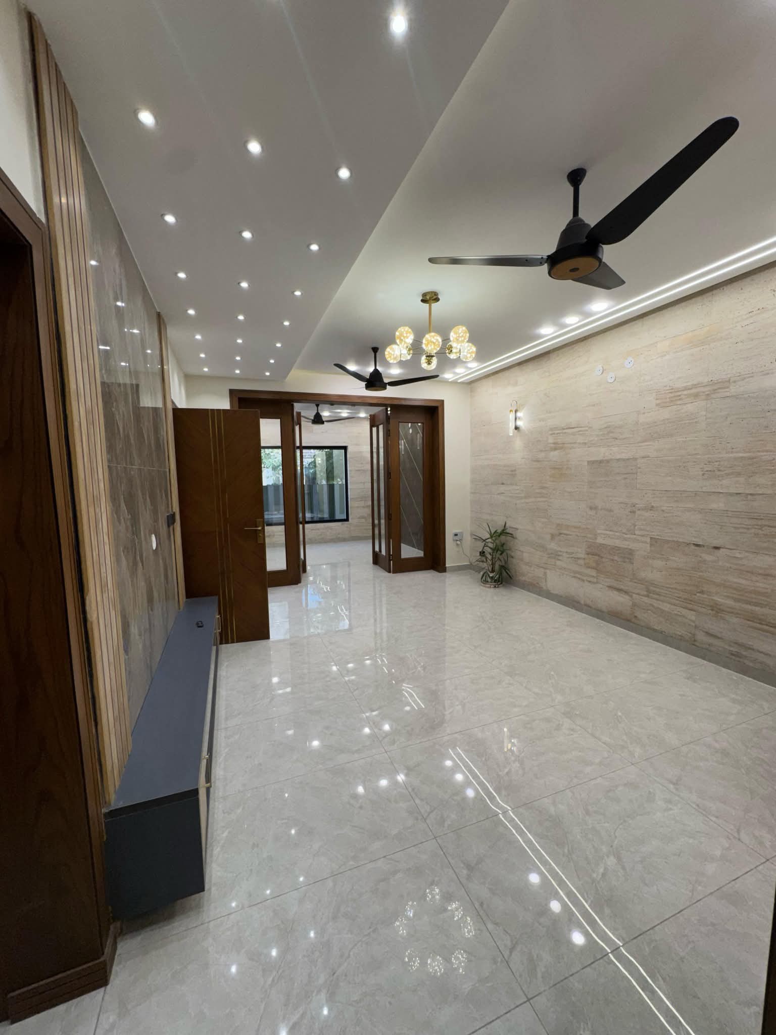 589894520_876284375352142_6488373493629711231_n