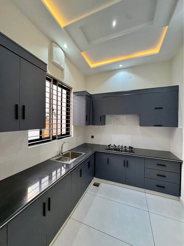 589939212_1924861131668752_5096718402133299311_n