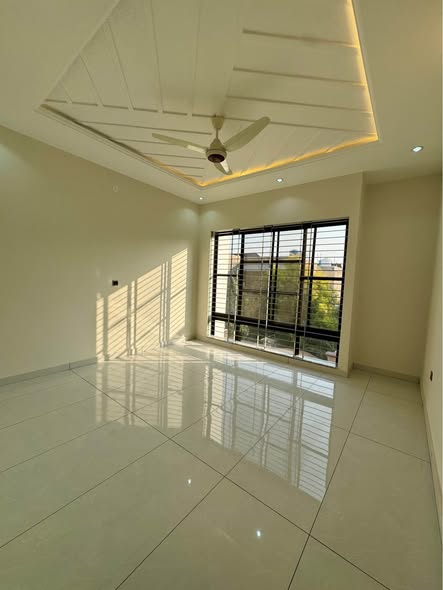 589965351_1924861128335419_1026941469131125352_n