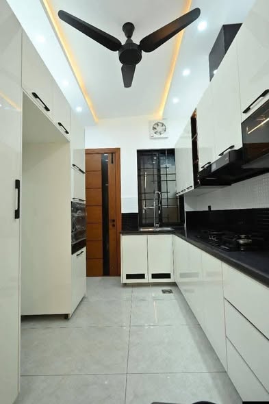 590743783_877679301879316_2171255144844992770_n