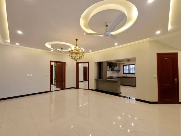 590790312_876374192009827_5397952715522352995_n