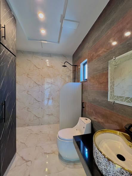 591445917_122156696780943033_6819002760617423597_n