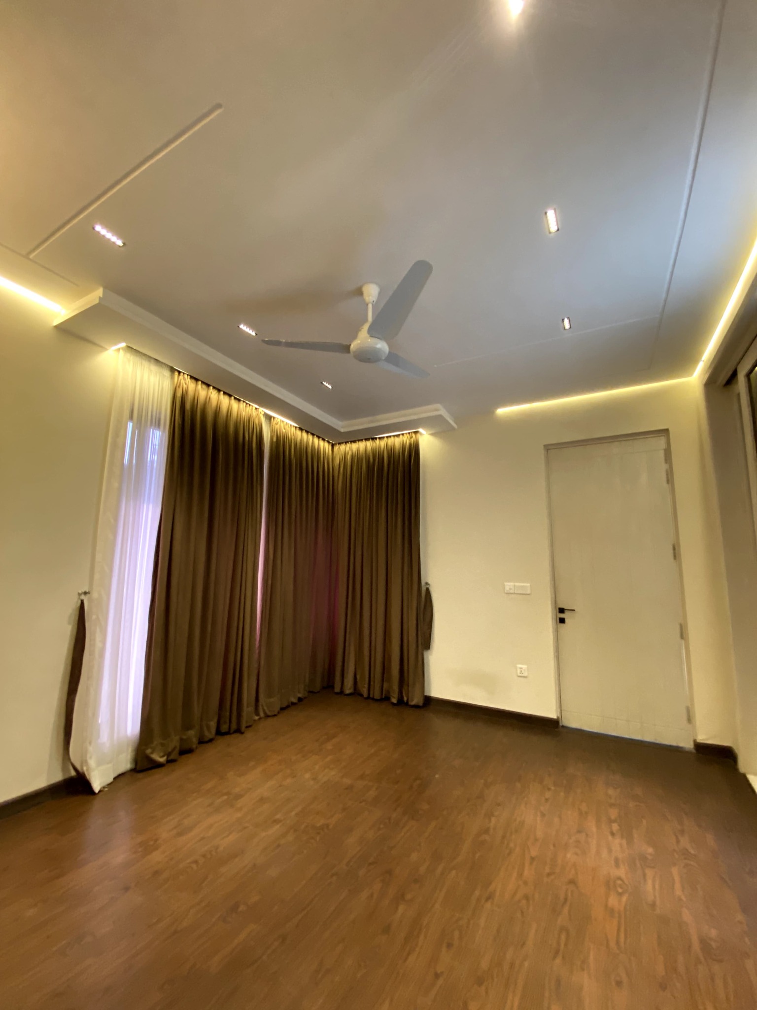 591549898_122183250530514790_7440634457234434415_n