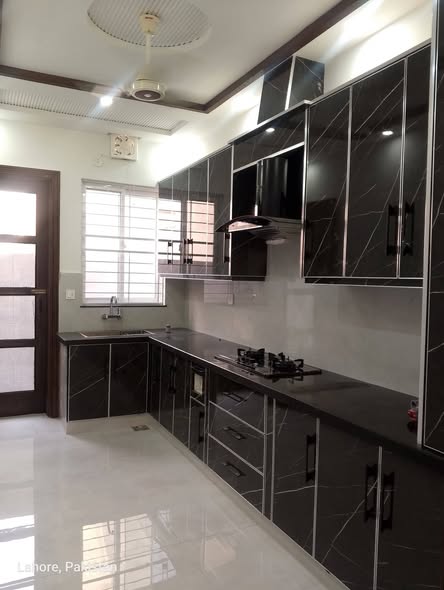 591834924_837267792426850_7539775648361174541_n