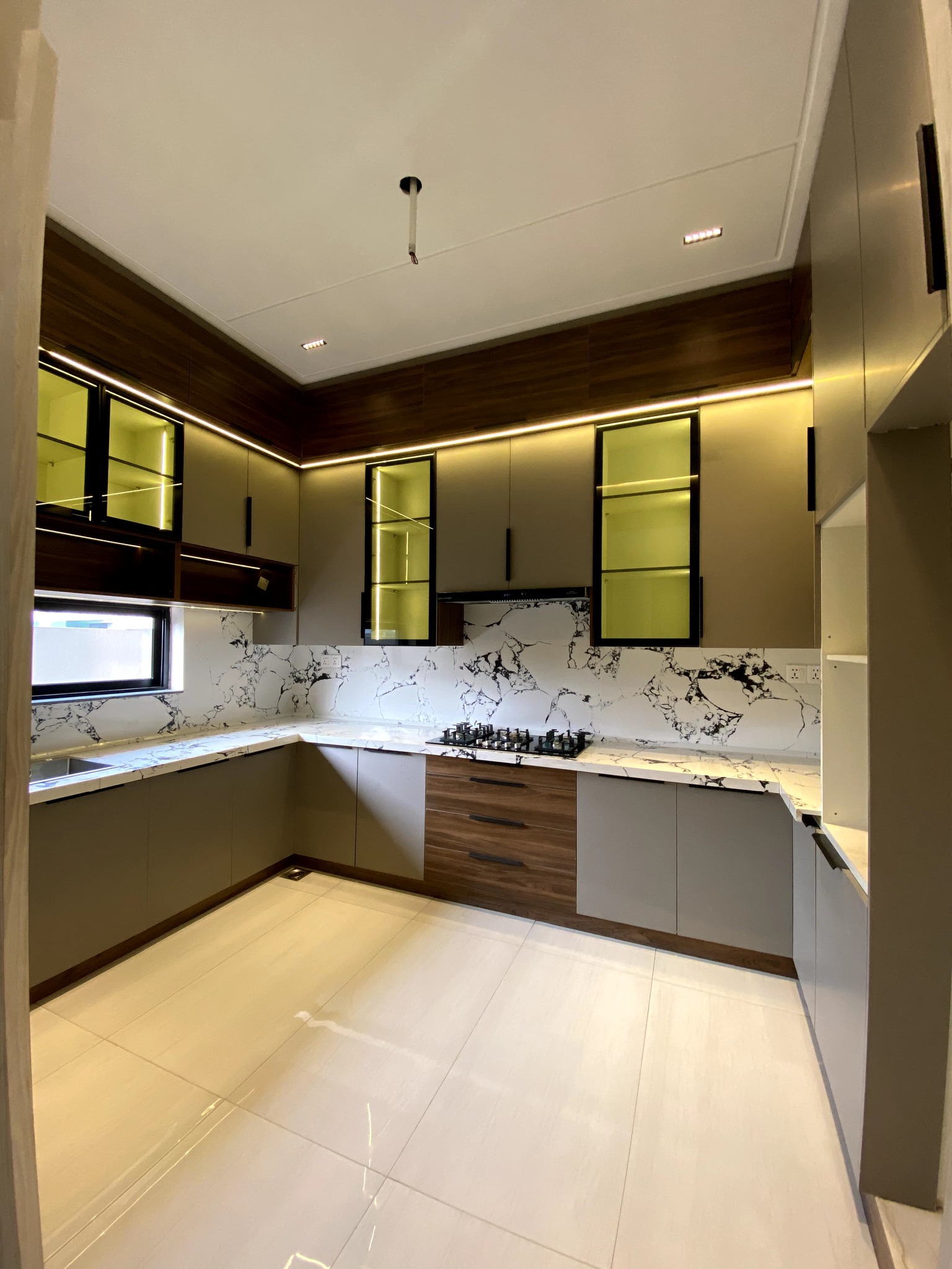 591876906_122183250596514790_5873566141723818378_n