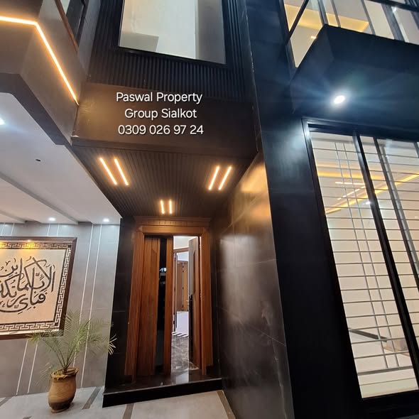 592509566_838612672123168_1446676832758296080_n