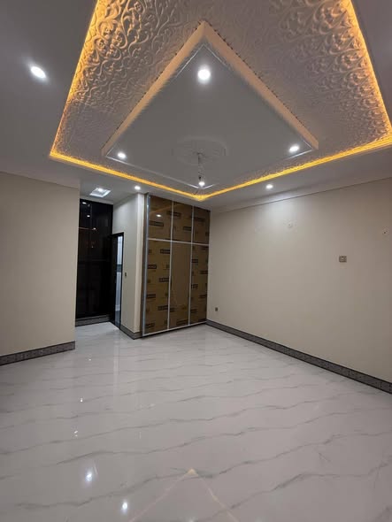 593354119_817136507811598_4078930400924272689_n