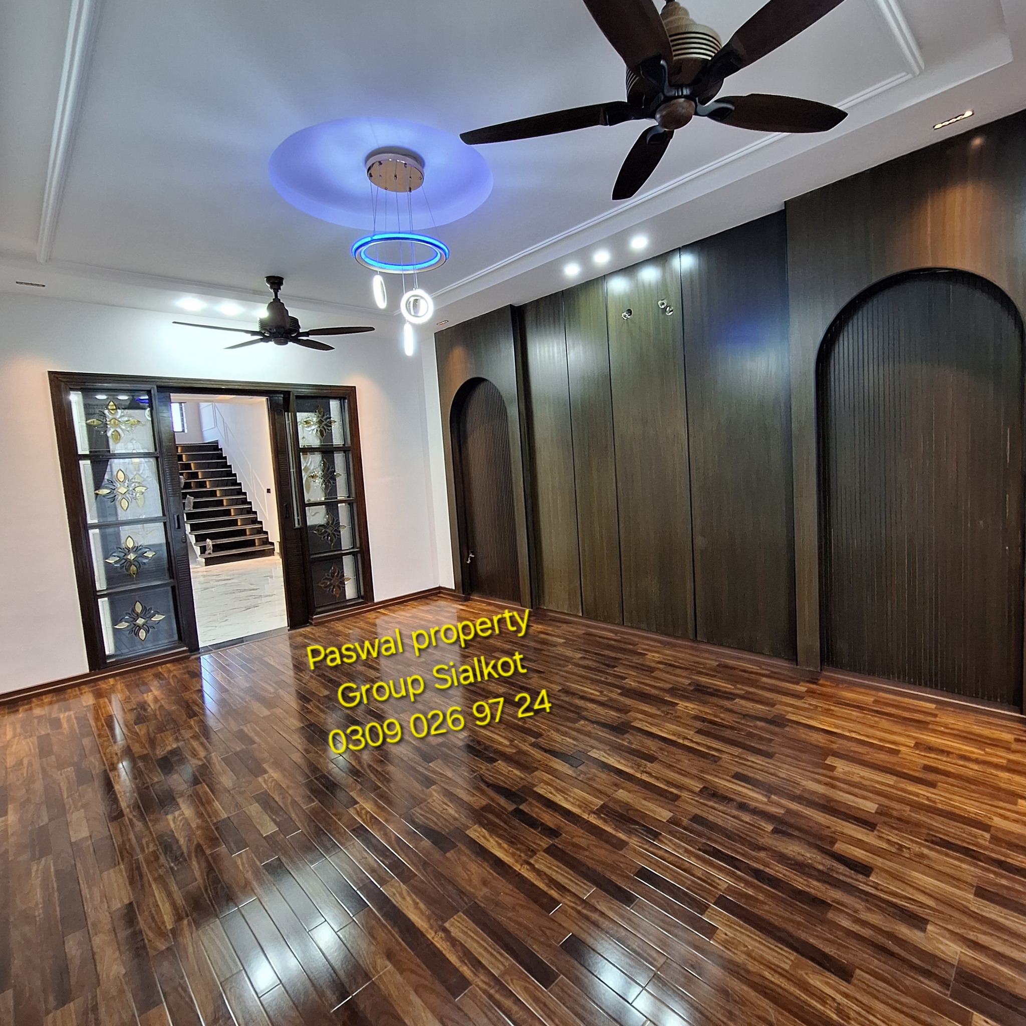 593753111_841327168518385_5698576965382917564_n