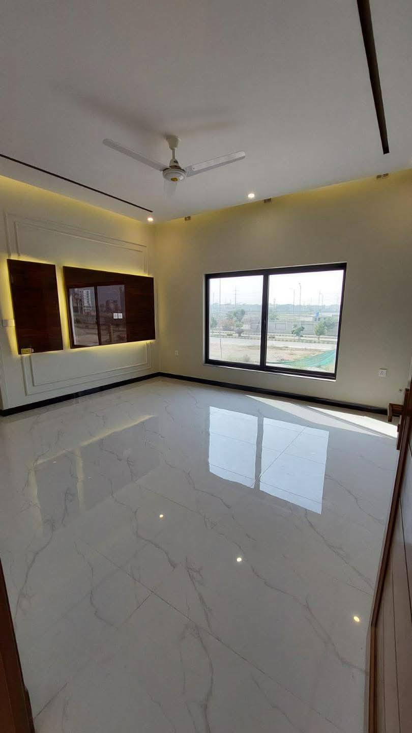 594078790_4095661670651773_749230428667130789_n