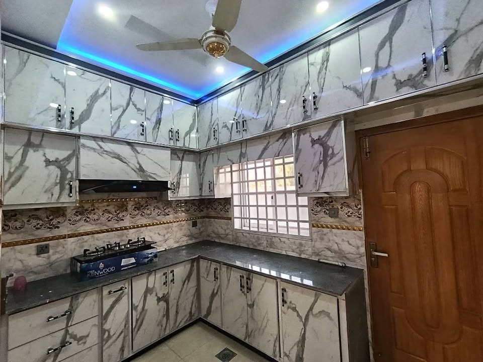 594141039_2275034226316139_951337617208645130_n