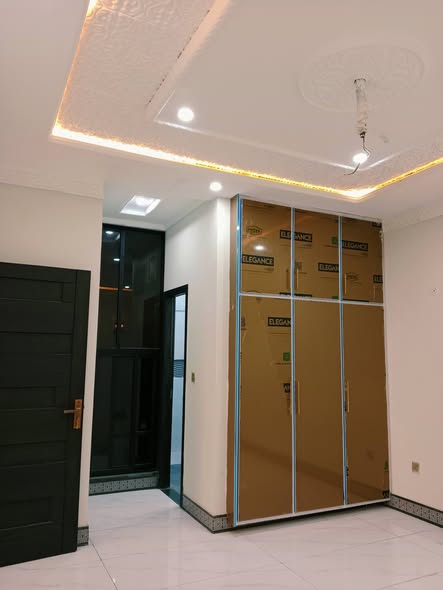 594392330_2050442005689916_5711529388824215829_n