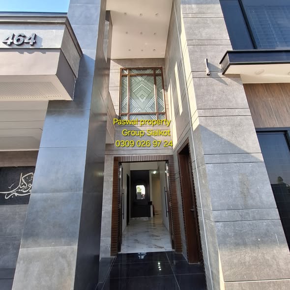 594430926_841319178519184_6748824031353716162_n