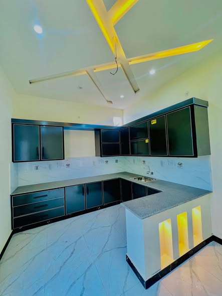 594979335_877893808037963_302644868387687749_n