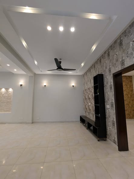 595654558_2650615995316334_7498721105985510949_n