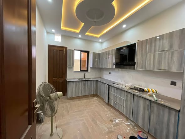 595674891_907367232460090_6680266659849117256_n