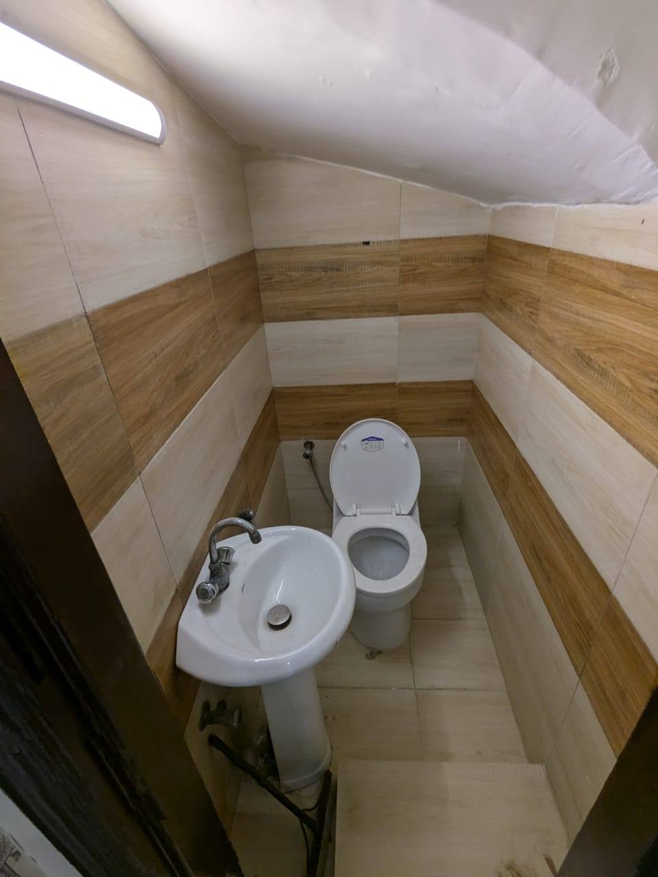 595690677_2650616661982934_4289305042357080439_n