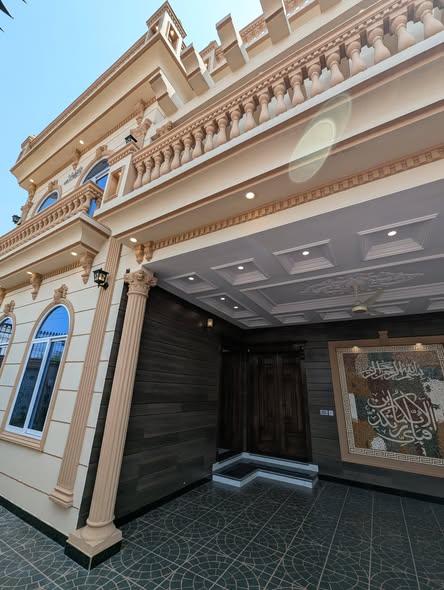 596815556_2053882405345876_5331193449885174783_n