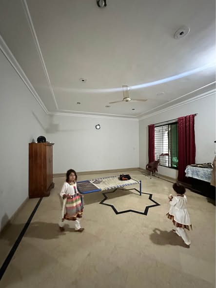 596927794_2287752901722330_807074144116794374_n