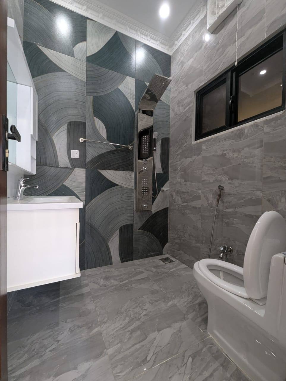 597386078_4275714192644103_1272574654737161262_n